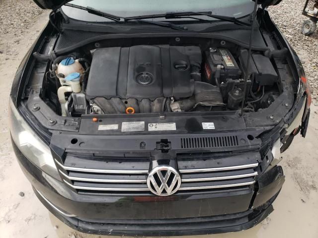 2012 Volkswagen Passat SE