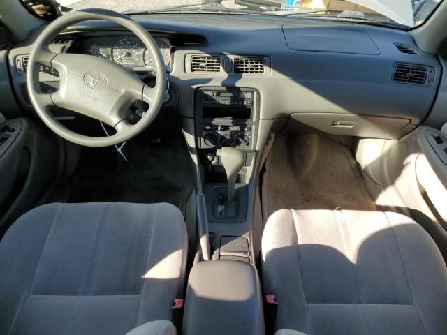 1997 Toyota Camry LE