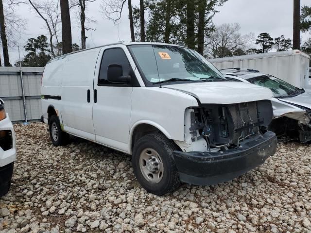 2020 Chevrolet Express G2500