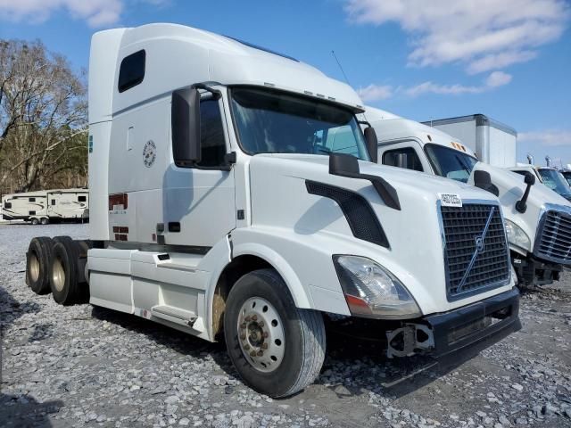 2014 Volvo VN VNL