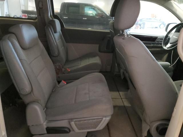 2010 Chrysler Town & Country Touring