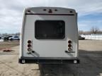 2005 Ford Econoline E450 Super Duty Cutaway Van