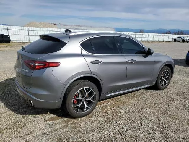 2021 Alfa Romeo Stelvio TI