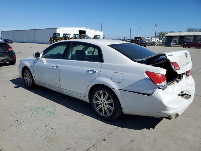 2010 Toyota Avalon XL