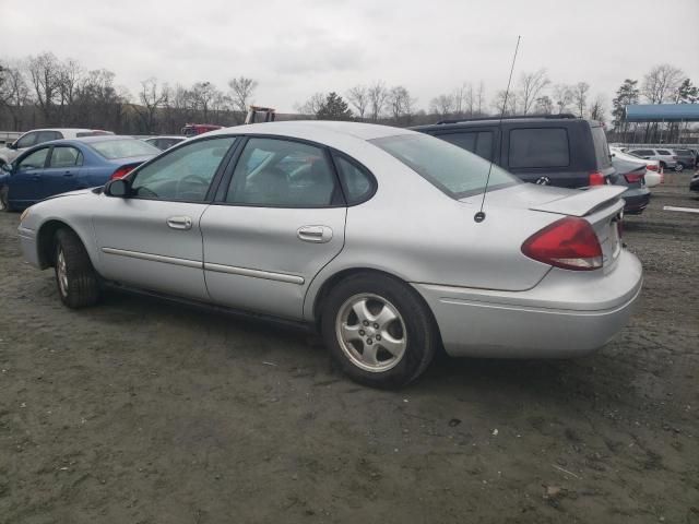 2005 Ford Taurus SE