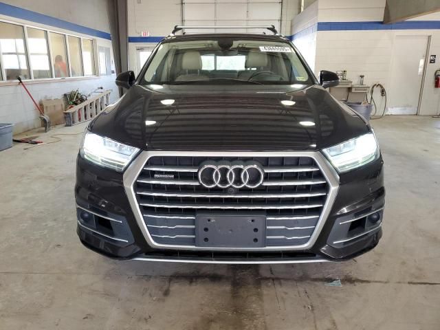 2018 Audi Q7 Prestige