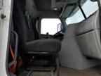 2015 Freightliner Columbia 120 Semi Truck