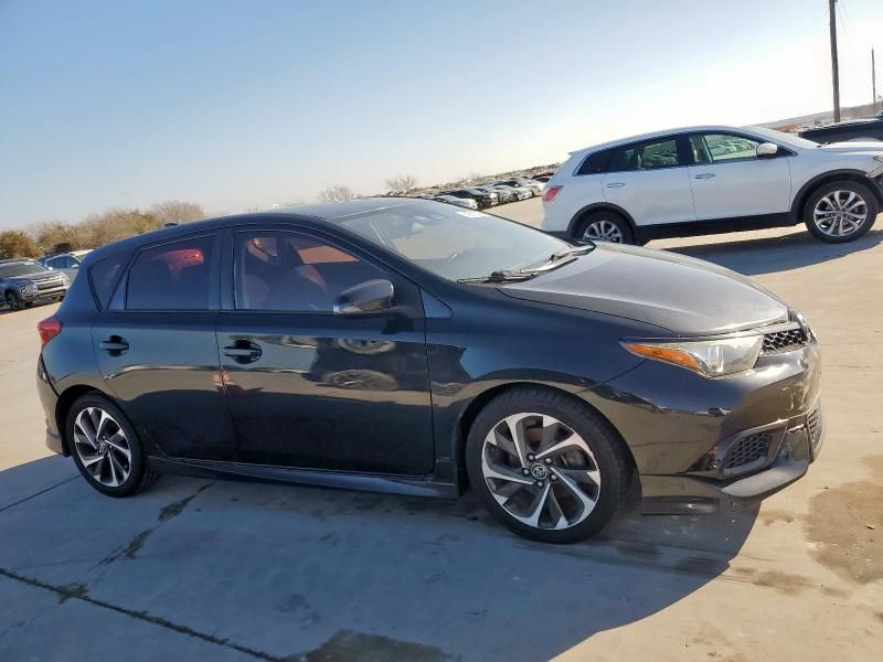 2018 Toyota Corolla IM