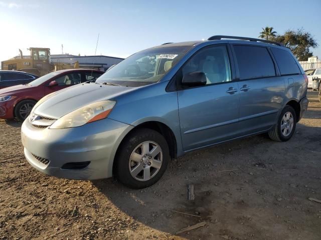 2006 Toyota Sienna CE