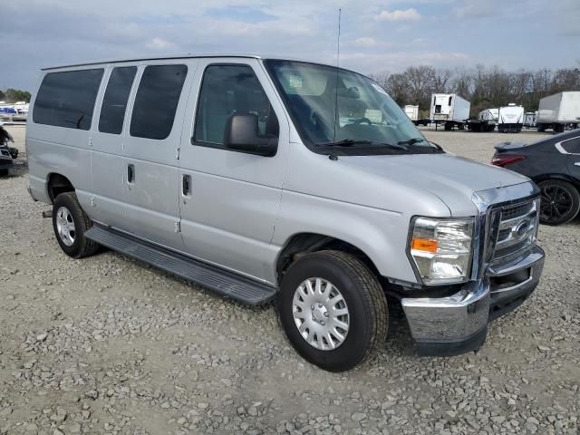 2009 Ford Econoline E350 Super Duty Wagon