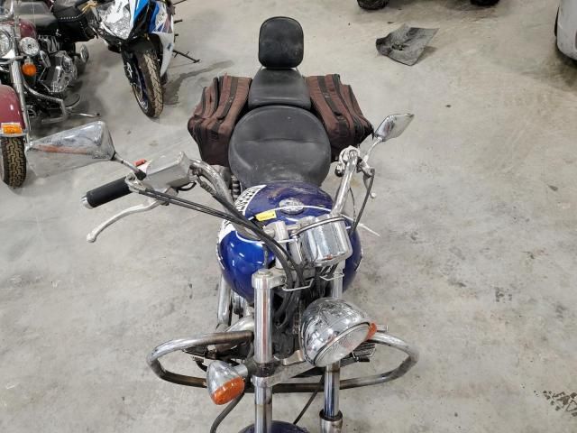 2004 Honda VT1100 C3