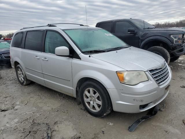 2010 Chrysler Town & Country Touring