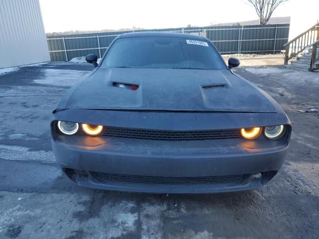 2015 Dodge Challenger SXT