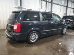 2014 Chrysler Town & Country Touring L