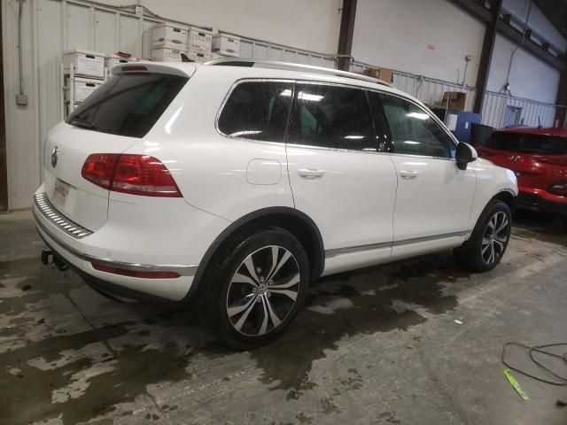 2017 Volkswagen Touareg Wolfsburg