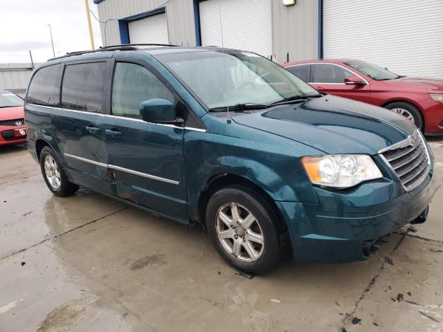 2009 Chrysler Town & Country Touring