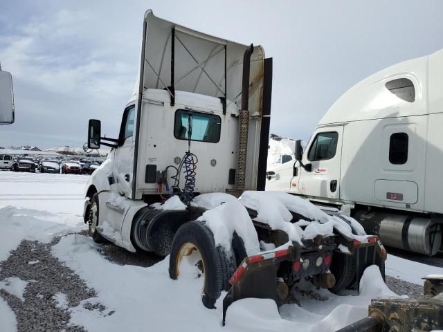 2014 Kenworth Construction T680