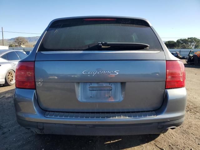 2004 Porsche Cayenne S