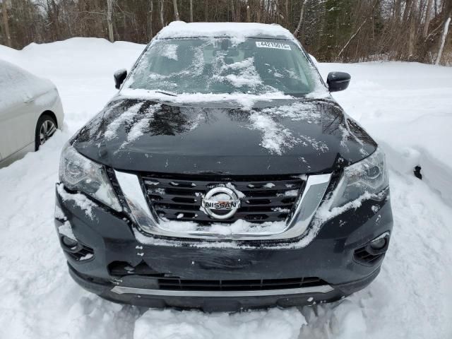 2020 Nissan Pathfinder SV