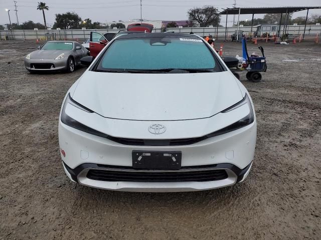 2024 Toyota Prius Prime SE