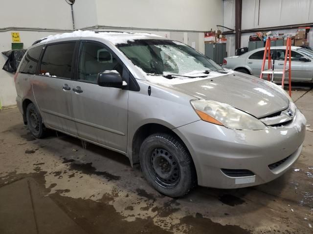 2006 Toyota Sienna CE