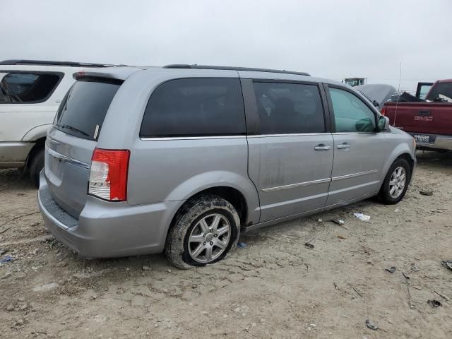 2013 Chrysler Town & Country Touring