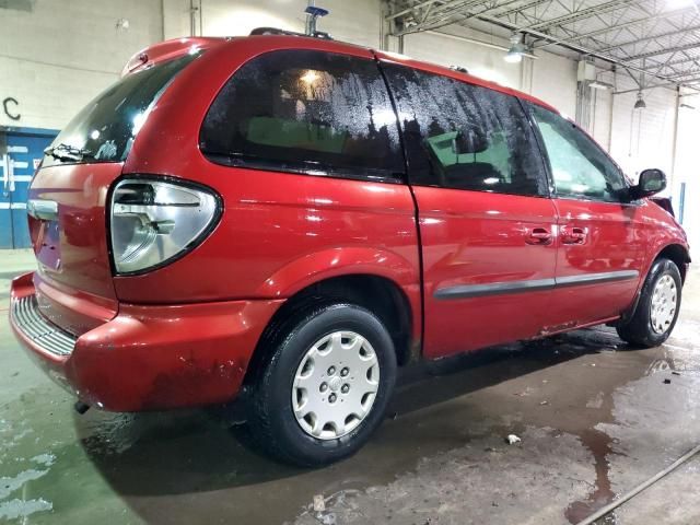 2004 Chrysler Town & Country