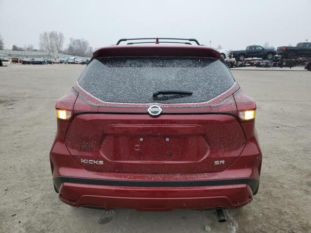 2021 Nissan Kicks SR