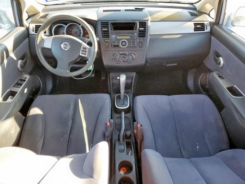 2009 Nissan Versa S