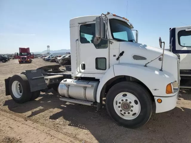 2007 Kenworth Construction T300