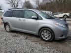 2016 Toyota Sienna XLE