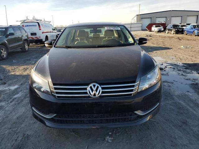 2014 Volkswagen Passat SE