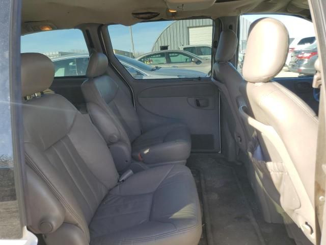 2003 Chrysler Town & Country LXI