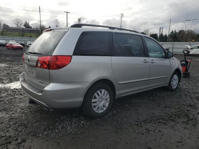 2007 Toyota Sienna CE