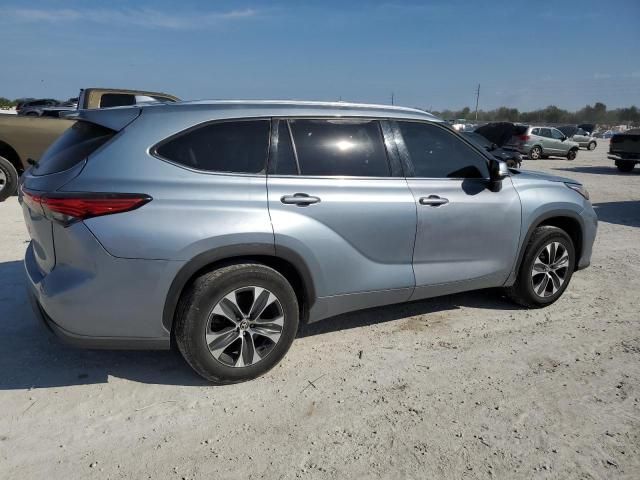 2020 Toyota Highlander XLE