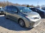 2020 Toyota Sienna XLE