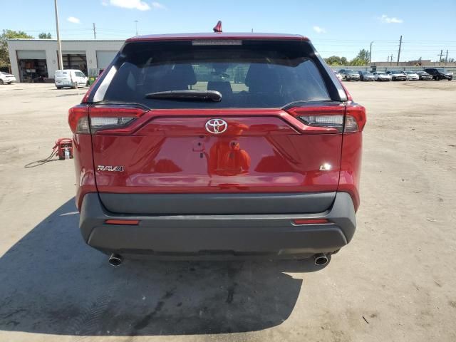 2022 Toyota Rav4 LE