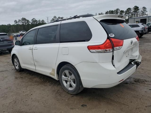 2011 Toyota Sienna LE