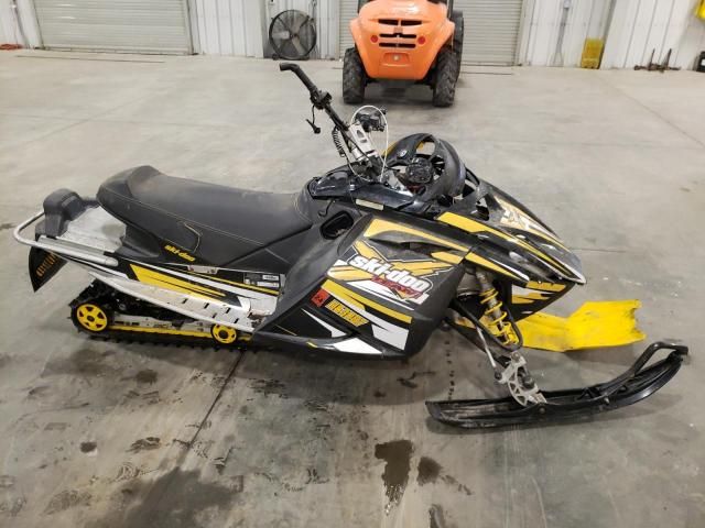 2007 Skidoo 2007 Skidoo MX Z 600