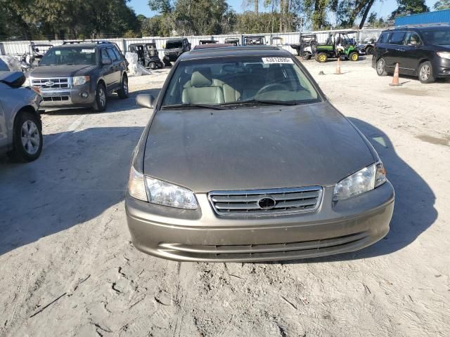 2000 Toyota Camry LE