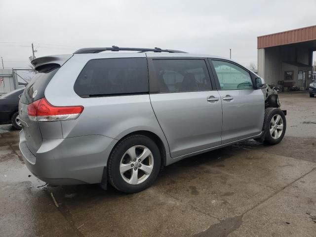 2011 Toyota Sienna LE