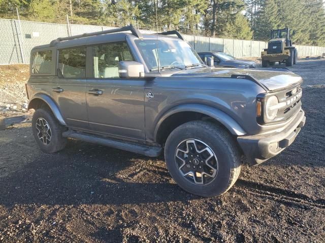 2023 Ford Bronco Base