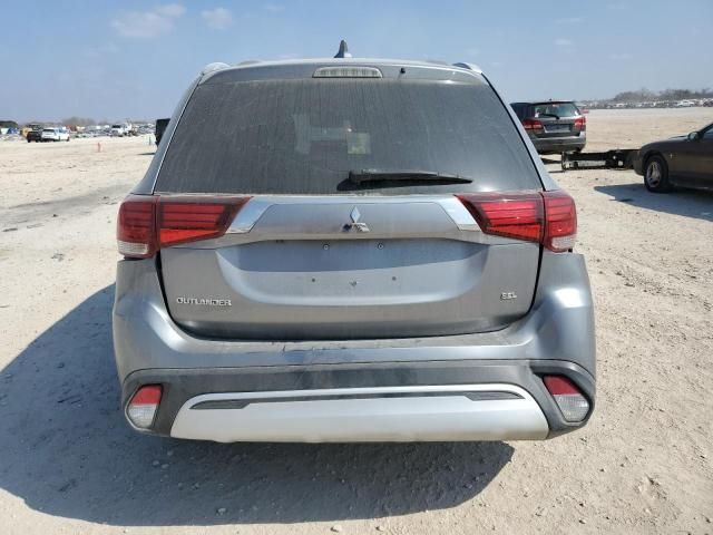 2020 Mitsubishi Outlander SE