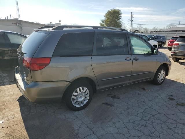 2005 Toyota Sienna CE