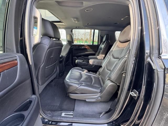 2019 Cadillac Escalade ESV Luxury