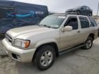 2001 Nissan Pathfinder LE