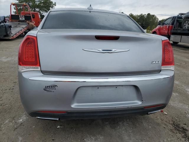 2015 Chrysler 300 Limited