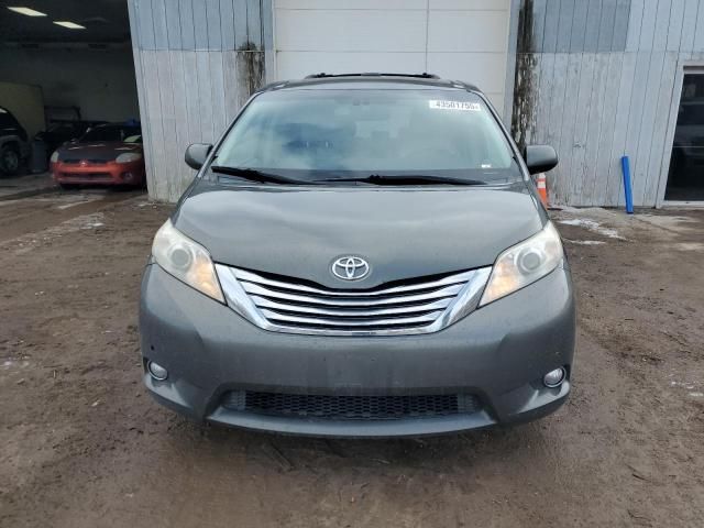 2011 Toyota Sienna XLE