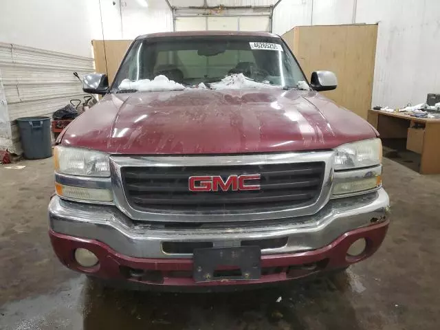 2005 GMC New Sierra K1500