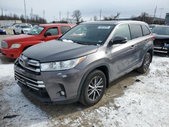 2018 Toyota Highlander SE